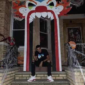 Meet your Posher, Yuno